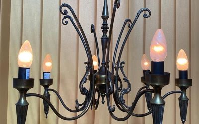 Janë djegur llambat e abazhurit