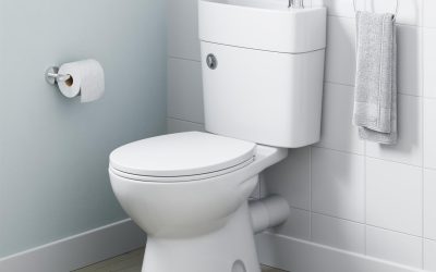 Eshtë thyer kaseta e wc te tualetit